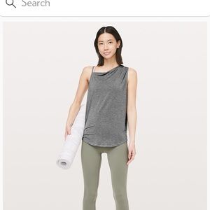 Lululemon dare to drop tank size 8